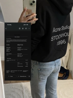 Acne studios hoodie  - Hej! Säljer nu min acne studios hoodie som är 100% äkta (har äktahetsbevis) den är även i ett väldigt fint skick utan defekter ☺️