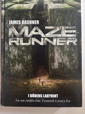 Maze runner  -  Maze Runner av James Dashner på svenska 