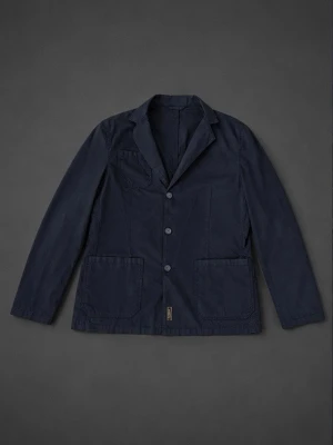 Mörkblå overshirt från Morris - Stilren mörkblå  med tre knappar framtill och två stora utanpåfickor. Klassisk krage och en bröstficka ger en clean look. Tillverkad i ett lätt tyg som passar perfekt till olika outfits. Rak passform och långa ärmar.