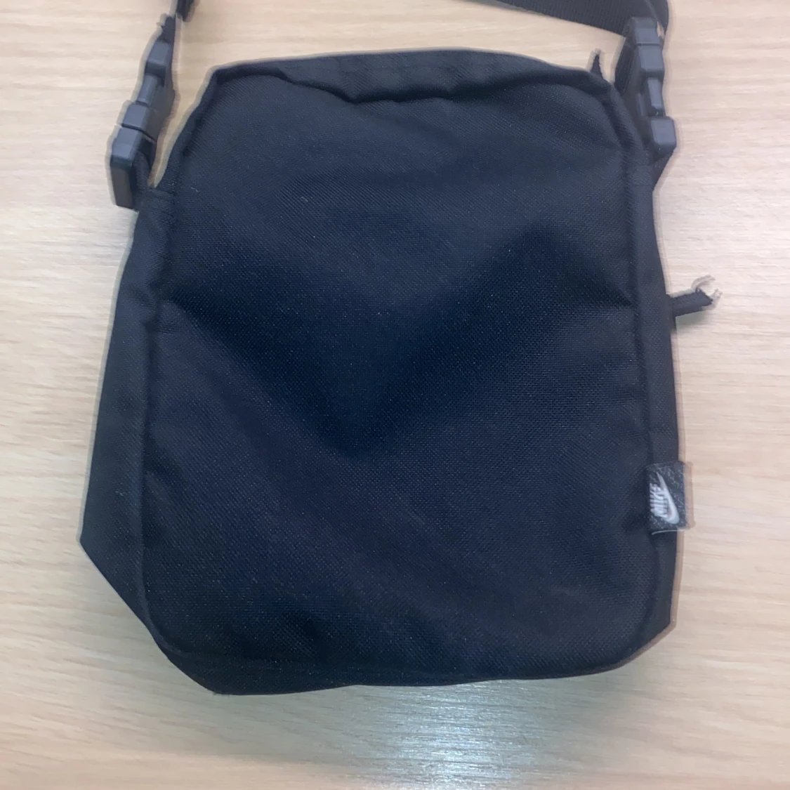Svart axelväska från Nike - 91