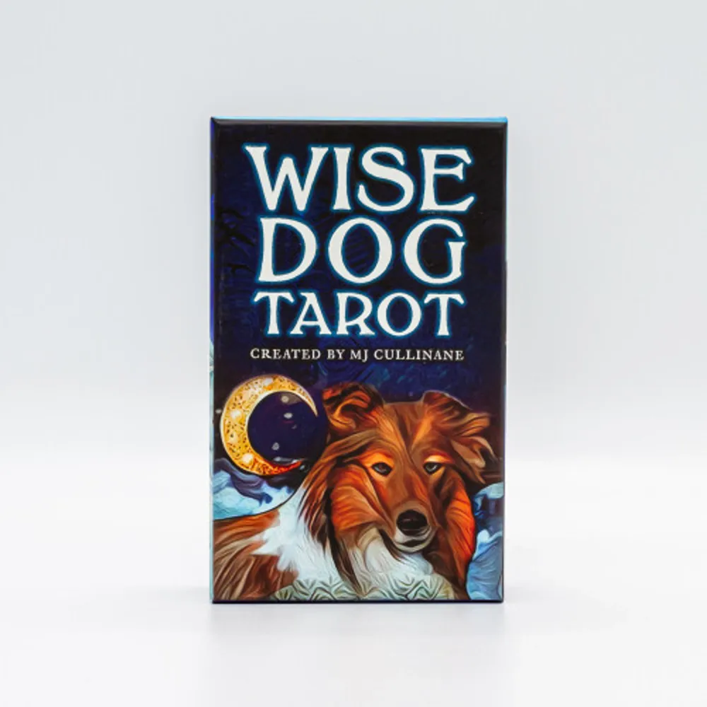 Wise Dog Tarot was created as a tribute to the unconditional love and loyalty of dogs, large and small. Inspired by the symbolism of Rider-Waite, these 78 vibrant tarot cards help connect us to the wisdom and intuition that dogs are eager to share with us. Using this unique tarot deck as a healing tool, we can tap into the protective energy dogs bring into our lives, learn to be more in the moment like them, and embrace their pure joy. Includes 78-card deck and 64-page guidebook with ideas for single- and three-card readings. From the creator of Crow Tarot.. Böcker.