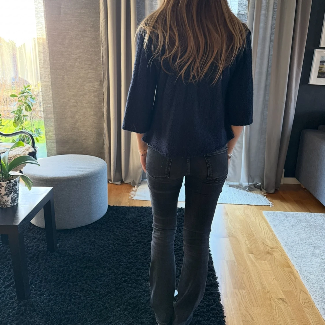 Mörkblå kofta med knappar - 90