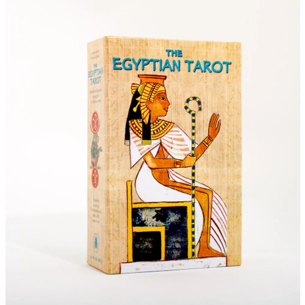 Amazingly detailed and gracefully beautiful, Alasia's tempera-on-papyrus paintings meld the stunning style of ancient Egyptian art with the mysteries of the Tarot. To shape the interpretations, Alasia relied on the conceptions of Jean-Baptiste Pitois, who linked the Tarot tradition to the legendary Book of Thoth. Replete with ancient and exotic symbols, these cards speak to the soul.. Böcker.