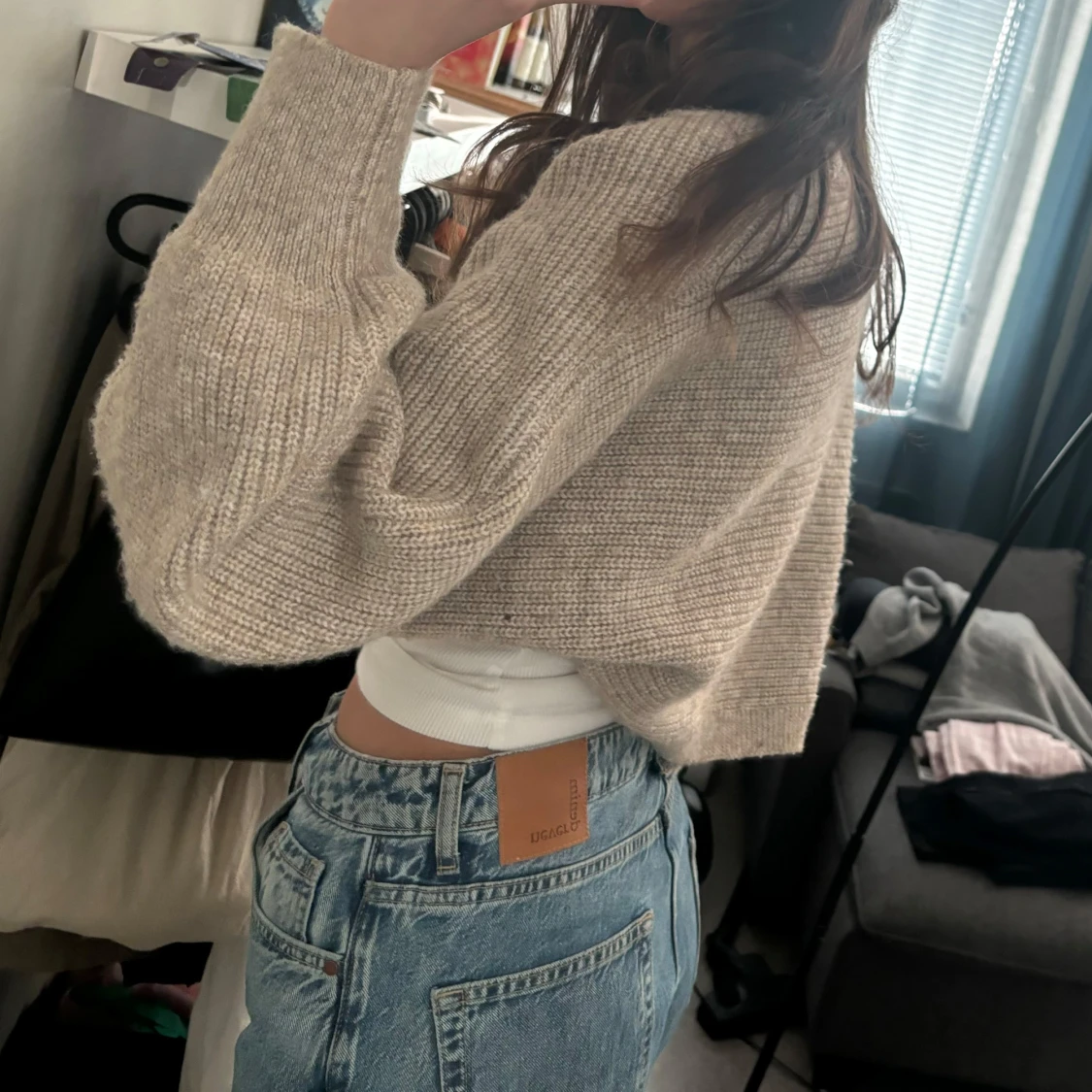 Beige stickad bolerotopp - 90