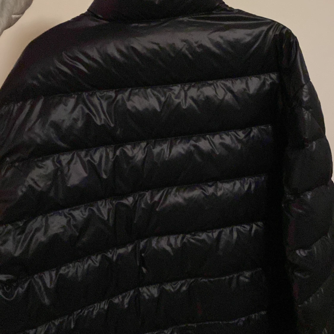 Svart pufferjacka från Moncler - 91