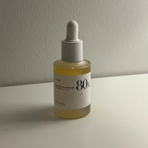 Anua - Anua Heartleaf 80% Soothing Ampoule 30ml. Ordpris 380kr. Helt ny och oanvänd. För mer frågor och bilder kontakta mig🫶🏽