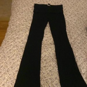 Gina yoga pants - Yogapants från Gina, nästan aldrig använda.