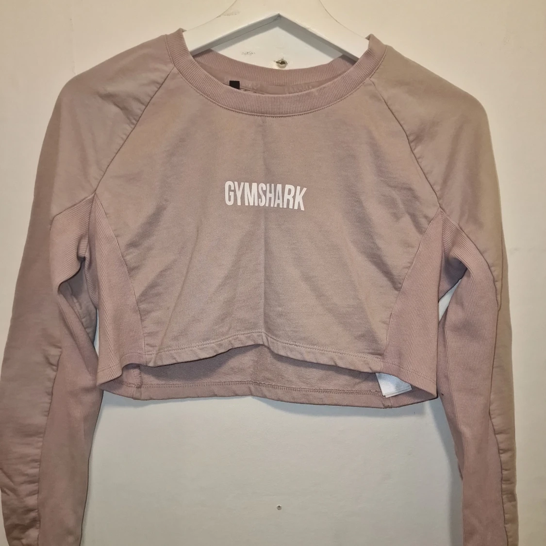 Rosa cropped top från Gymshark