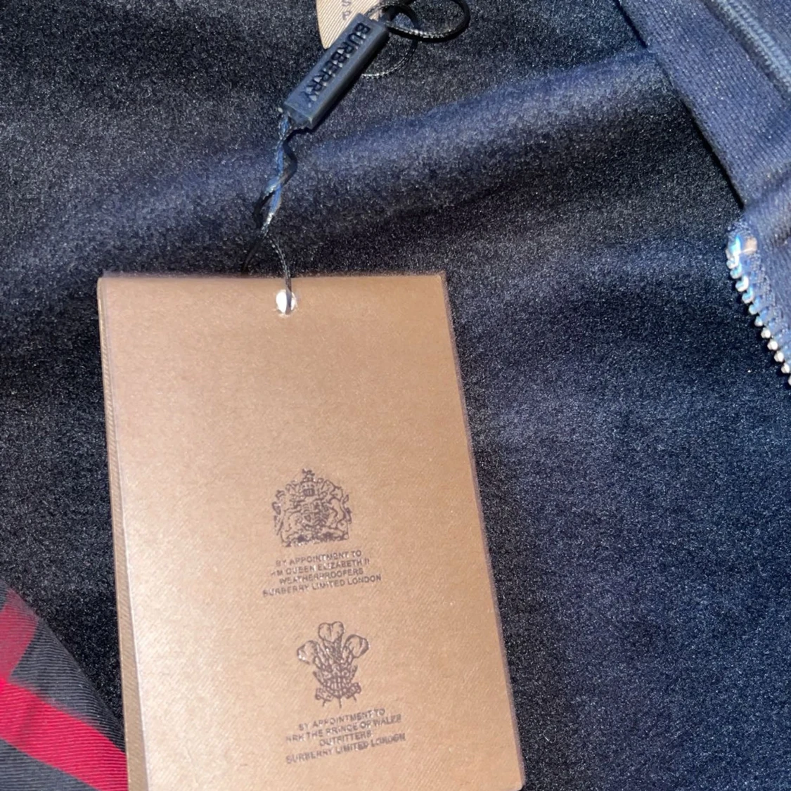 Burrbery tröja  - 90