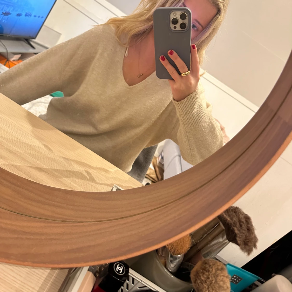 Beige stickad tröja - 90