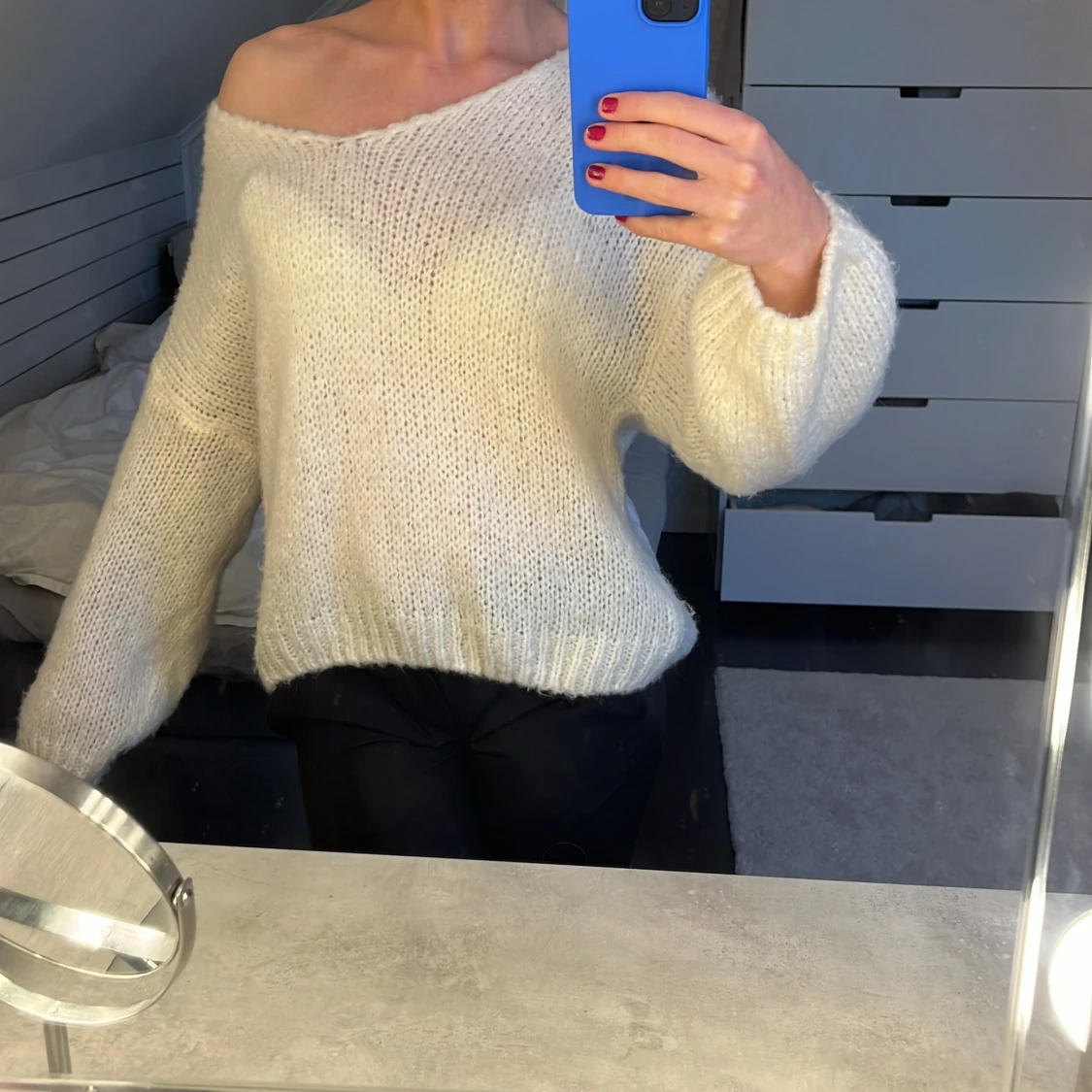 Vit stickad tröja - 91