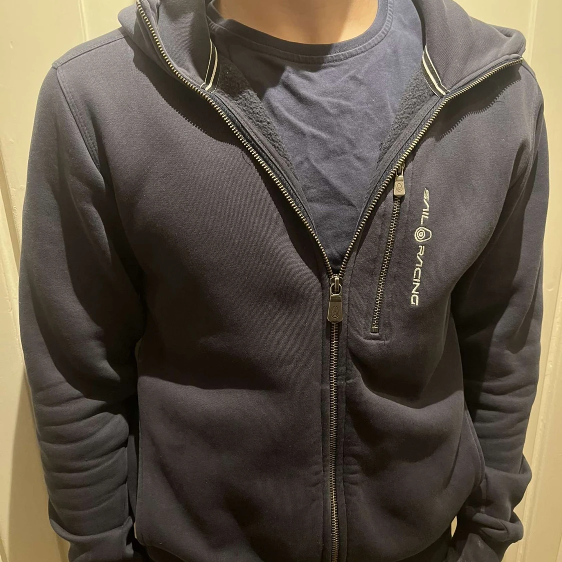 Mörkblå zip up hoodie sail Racing - 90