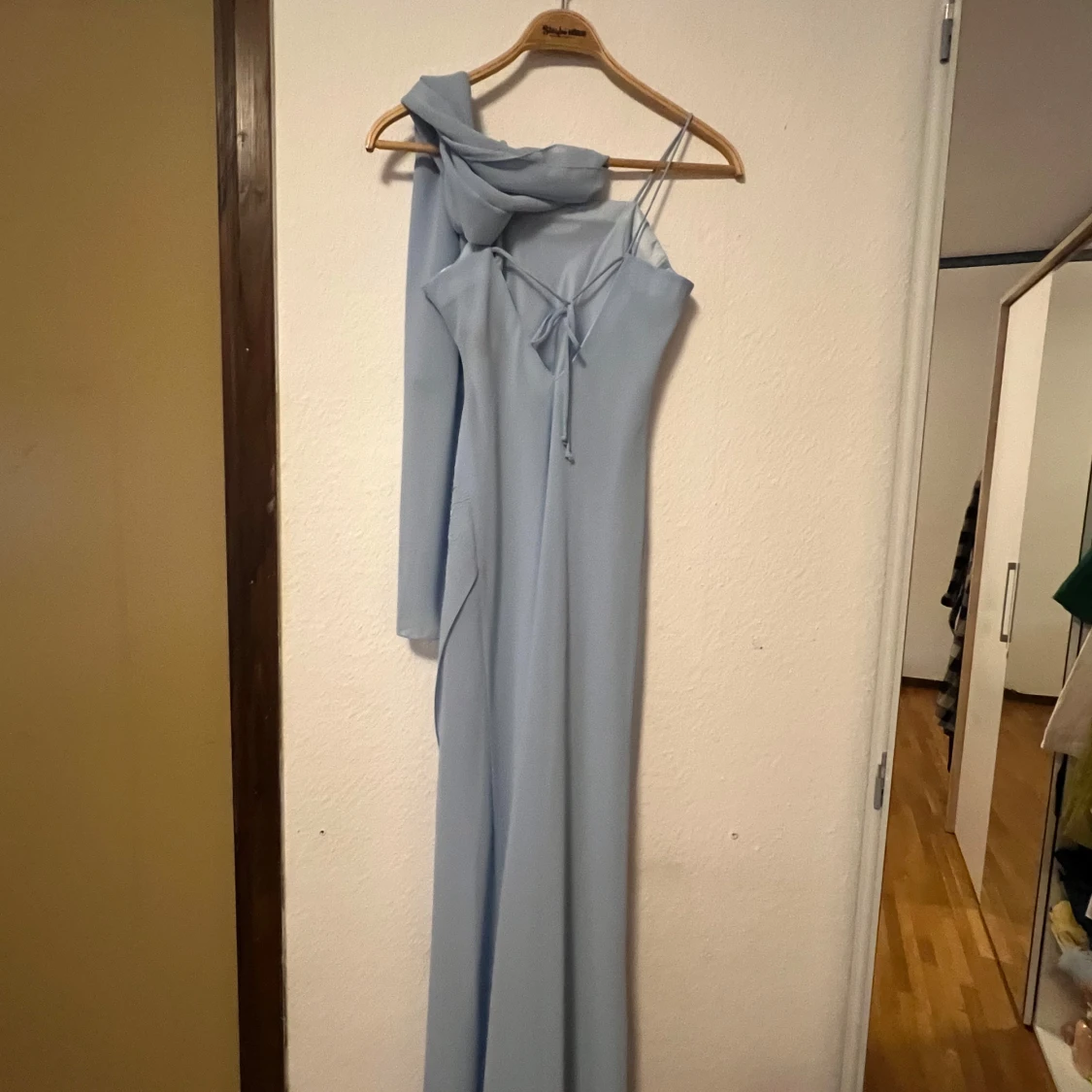 Ljusblå långklänning från Juliet - 93