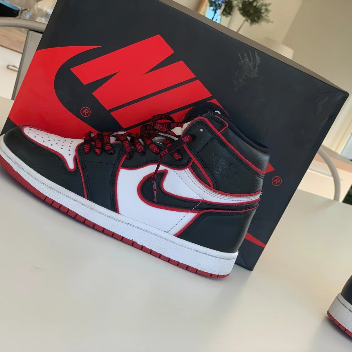 Jordan 1 bloodline - 90