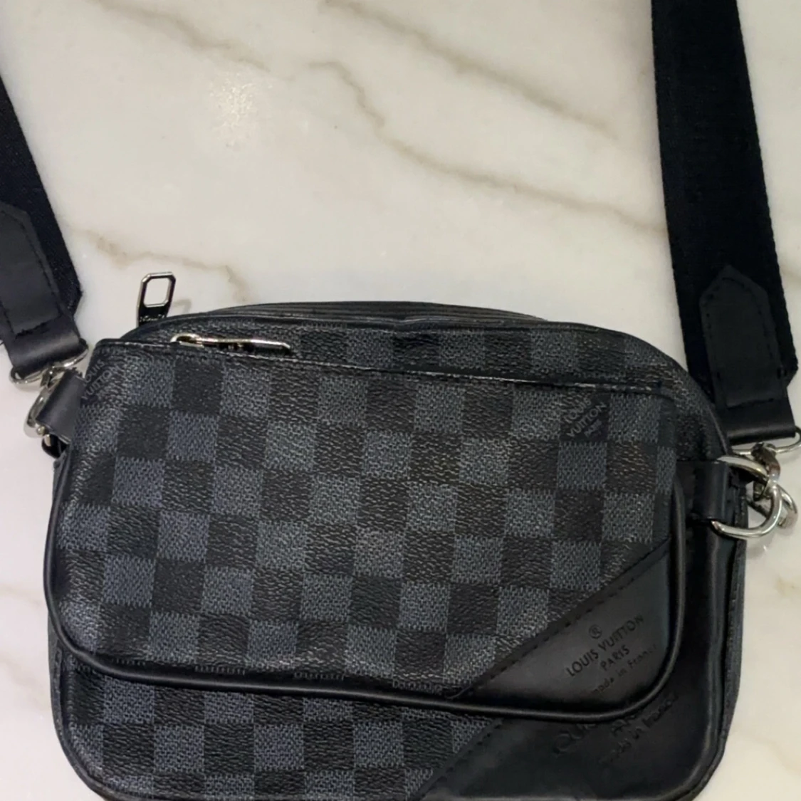 Loui vuitton väska - 93