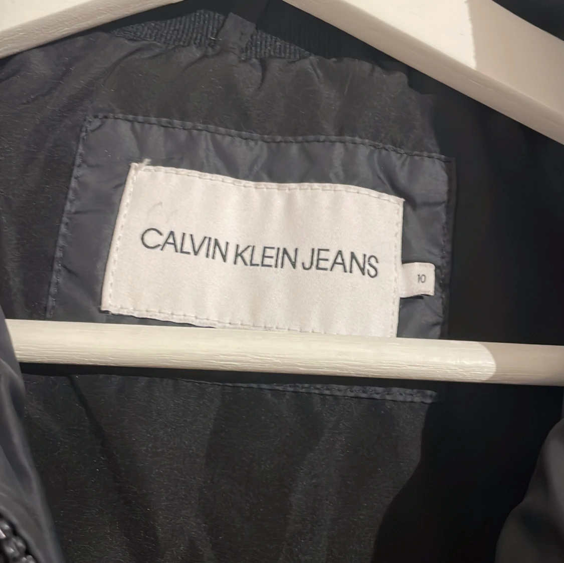 Svart dunväst från Calvin Klein Jeans - 91