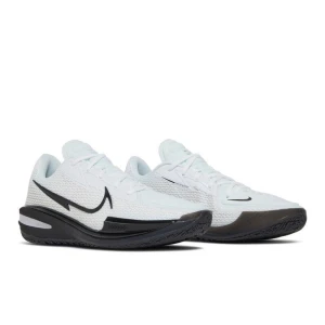 Nike Gt cut 1 "white black" - Nike Gt cut 1 i storlek 44,5. De är använda 