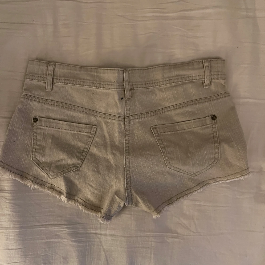 Beige shorts från Denim Co. - 90