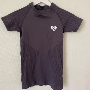 Träningströja - Oanvänd träningströja från Women’s Best.