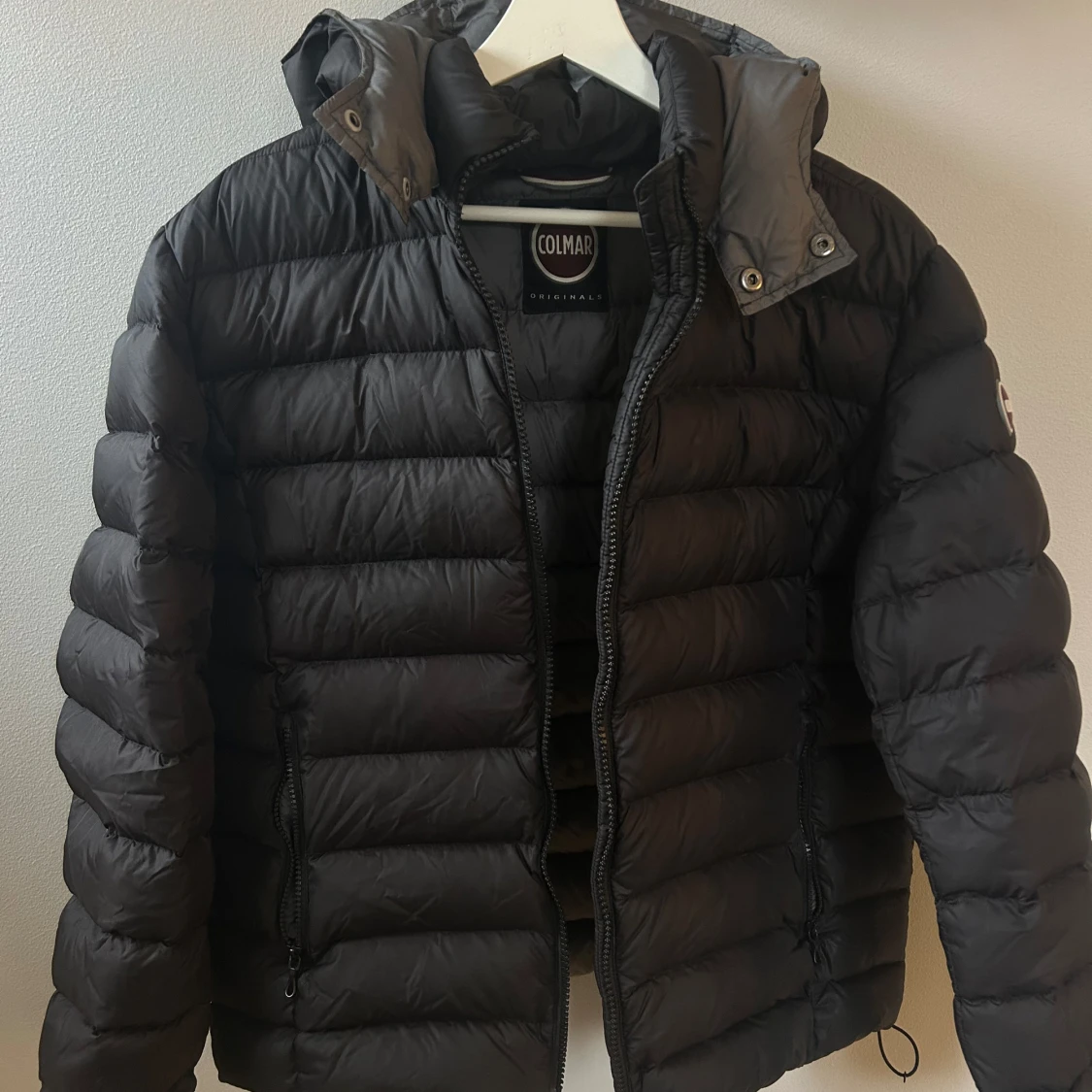 Svart dunjacka Colmar Herr - 90