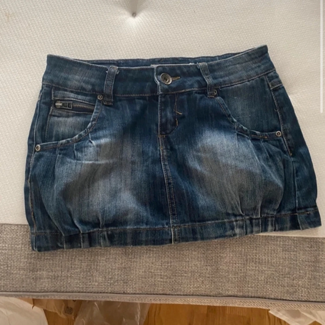 Jeanskjol från Monday Blues