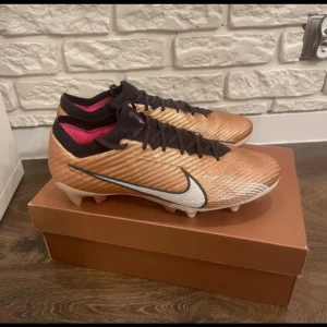 Nike mercurial vapor 15 (mbappe) - Strl 43 cond 9/10 soft ground