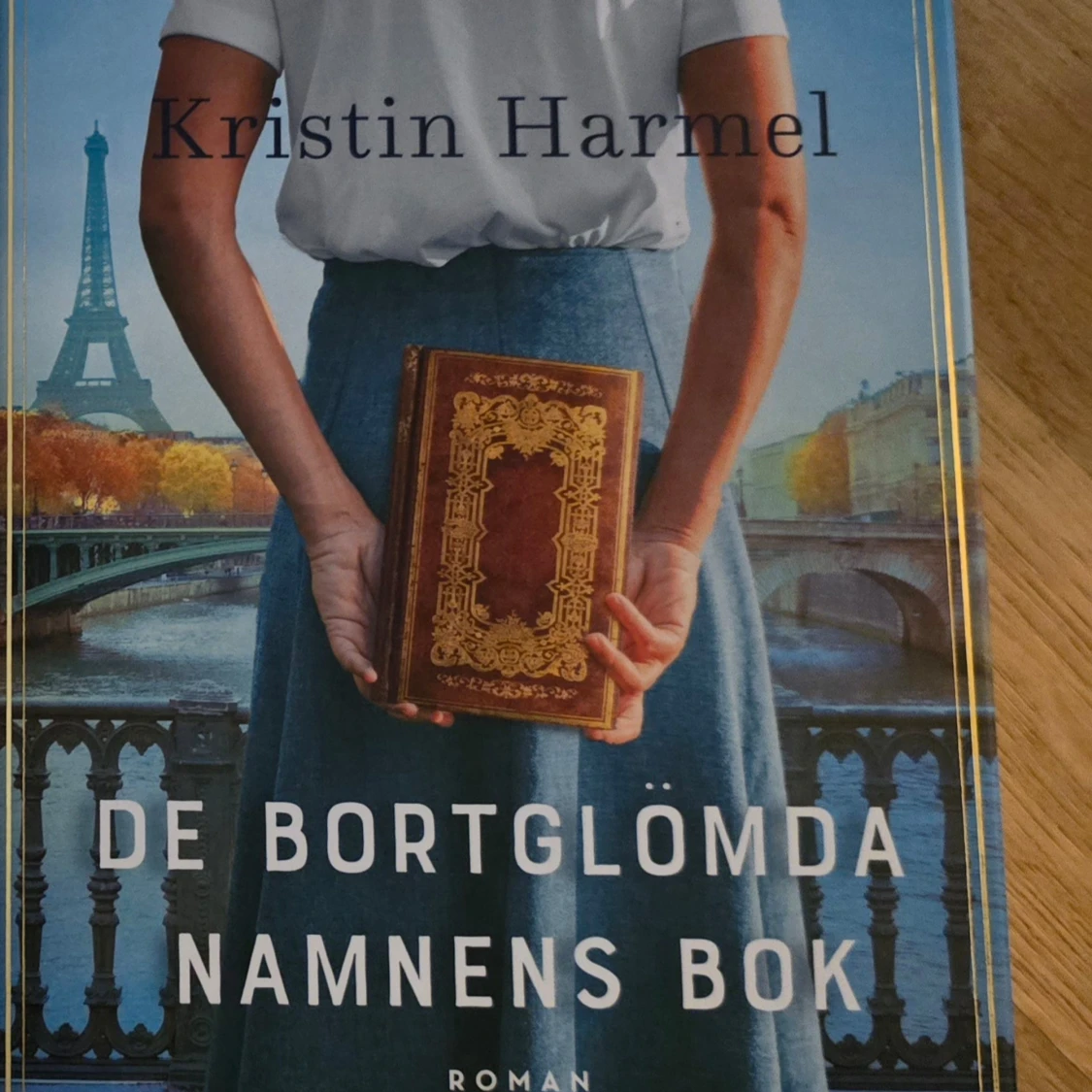 De bortglömda namnen bok
