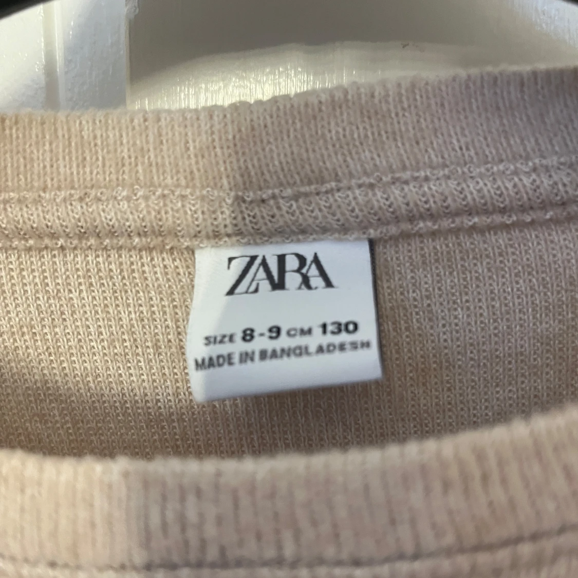 Beige tröja från Zara - 91