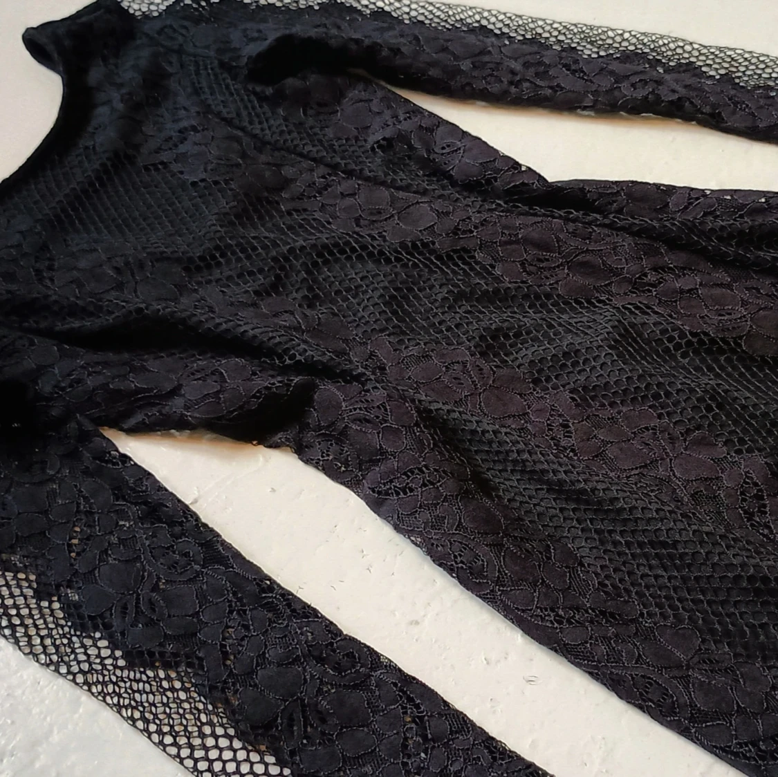 Svart spetsklänning - 2