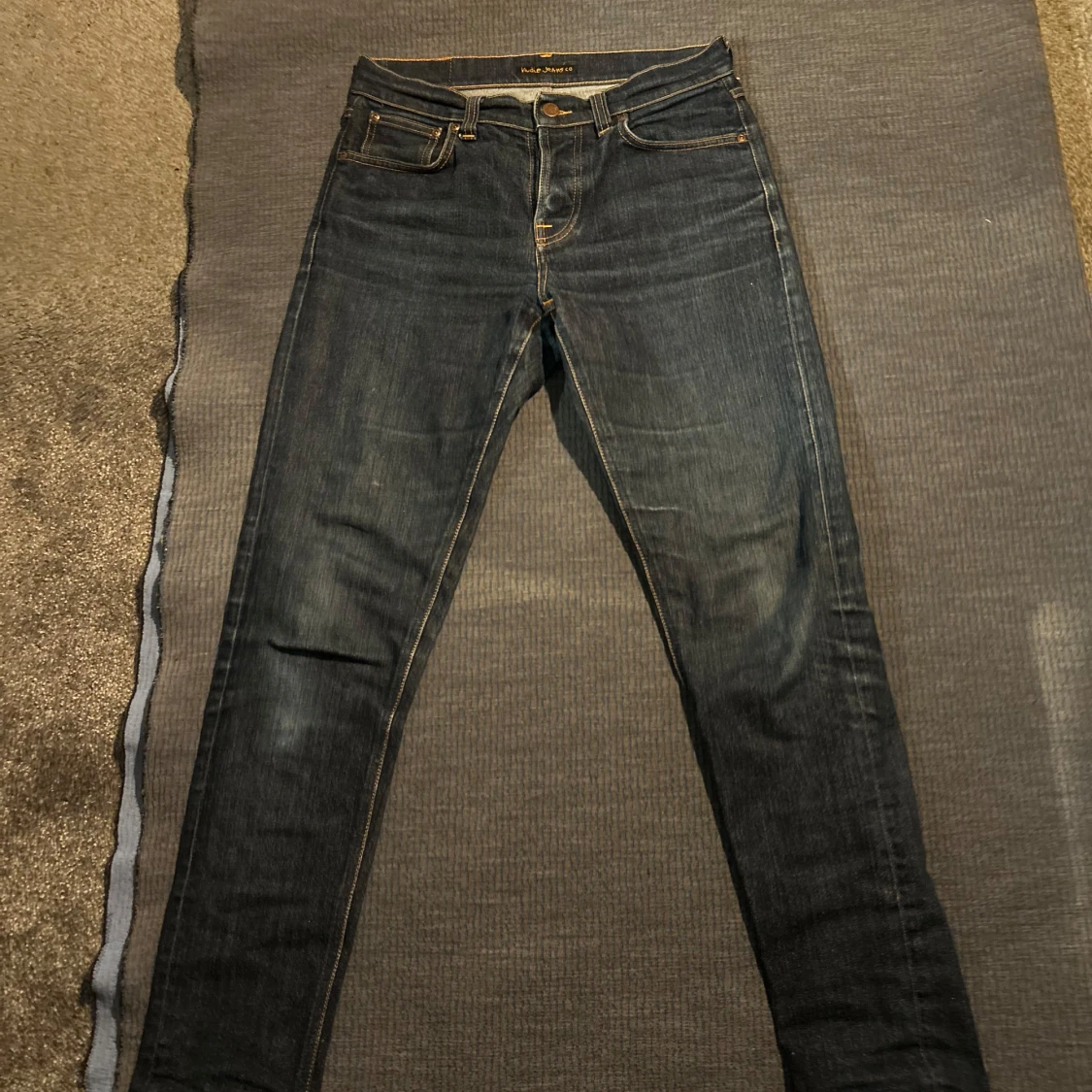 Mörkblå jeans från Nudie Jeans - 90