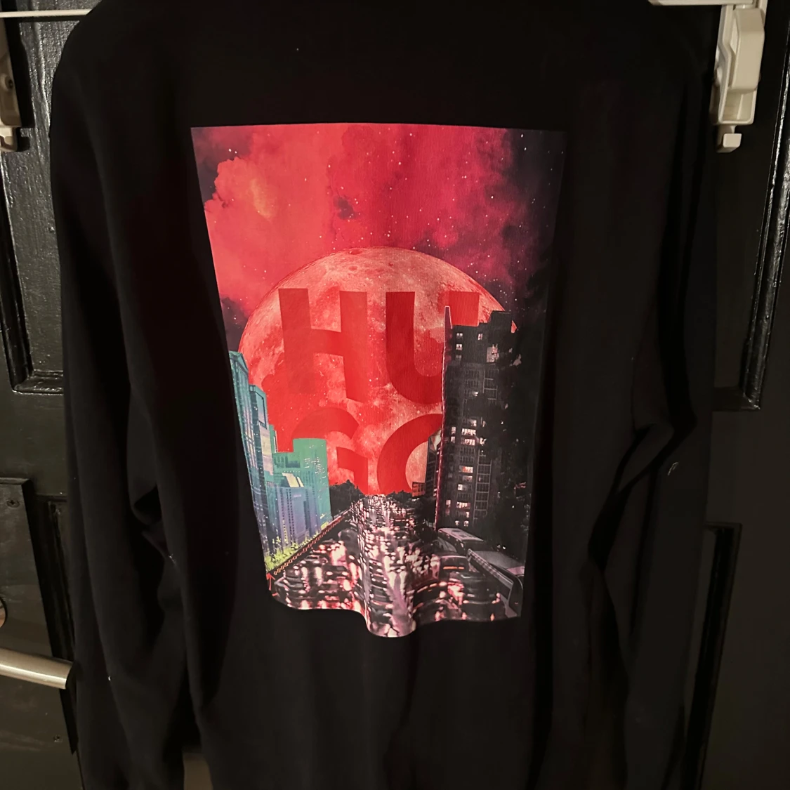 Svart långärmad tröja från Hugo - 90