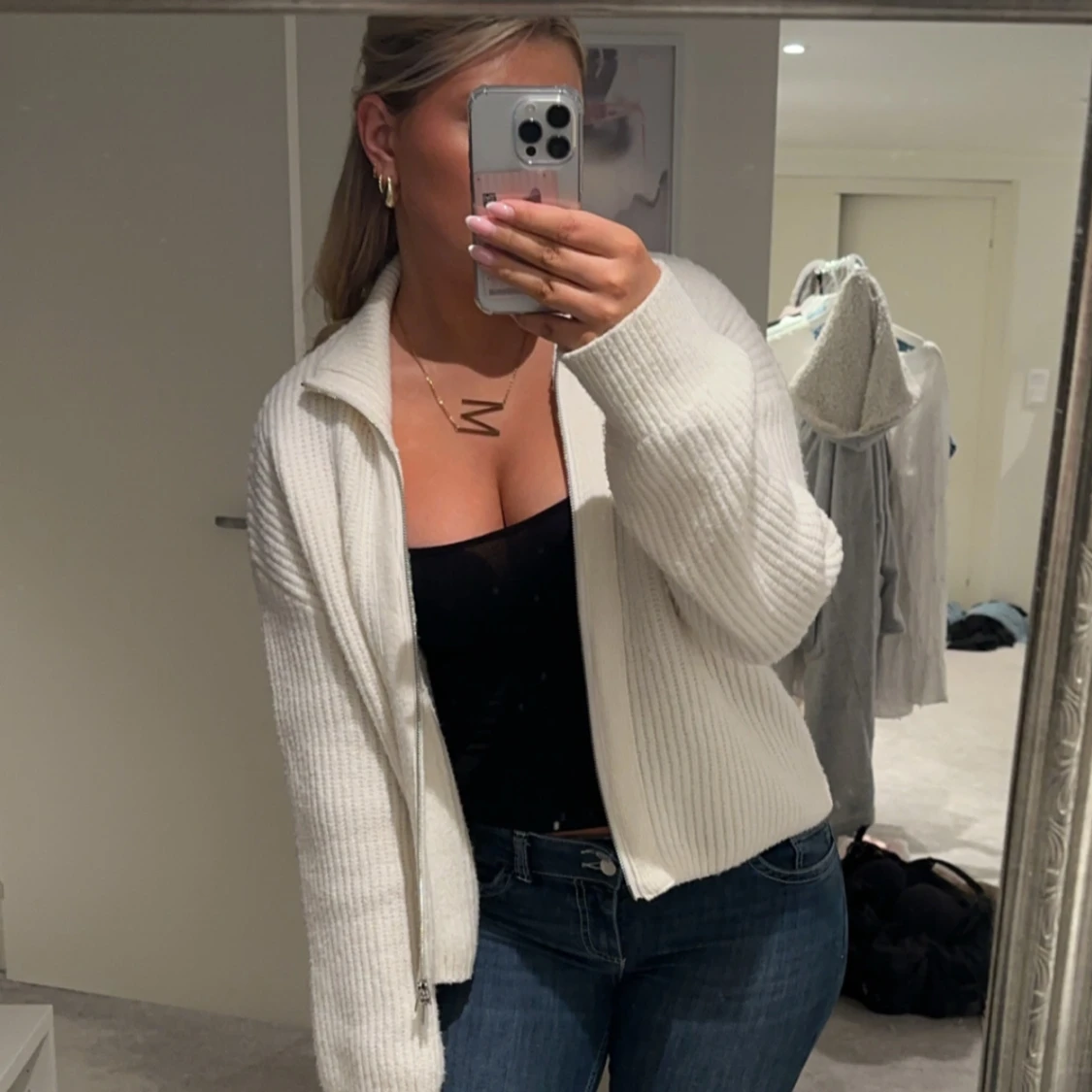 Vit ribbad kofta med dragkedja - 90