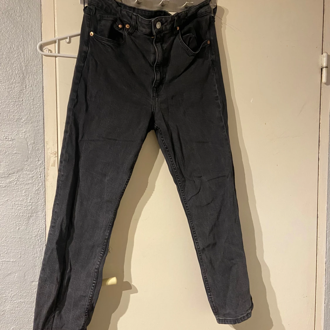 Svarta vintage slim jeans