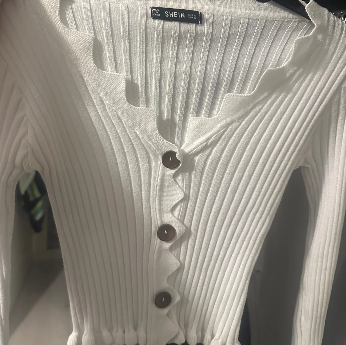Vit ribbad kofta från SHEIN