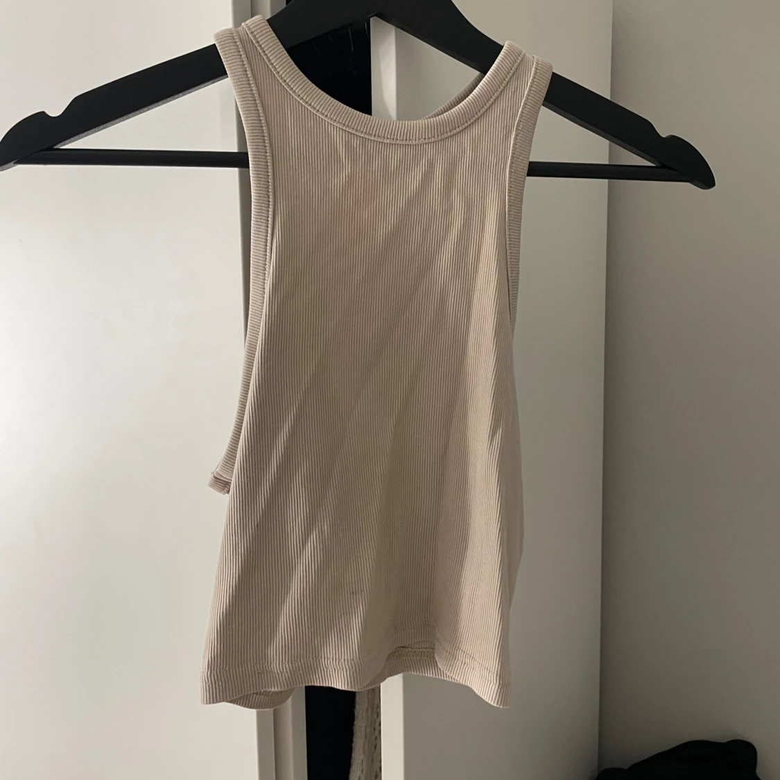 Beige croppat linne - 90