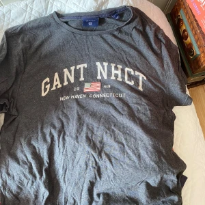 Gant t-shorts  - Medium, nyskick 