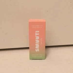 Smuuti skin  - Säljer mitt smuuti skin serum som är jätte bra och man får bort alla prickar i ansiktet inte använda någon gång 