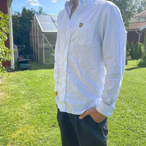  Lyle&scoot skjorta  - Hej säljer min Lyle&Scoot skjorta, storlek s, ny skicka, fråga gärna om du har några frågor, Priset är inte hugget i sten. 