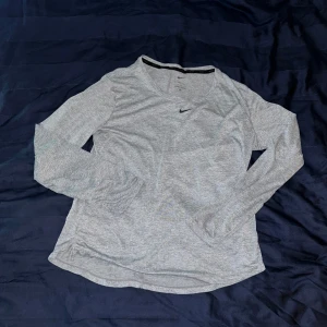 Nike träningströja  - Helt ny! Endast provad!