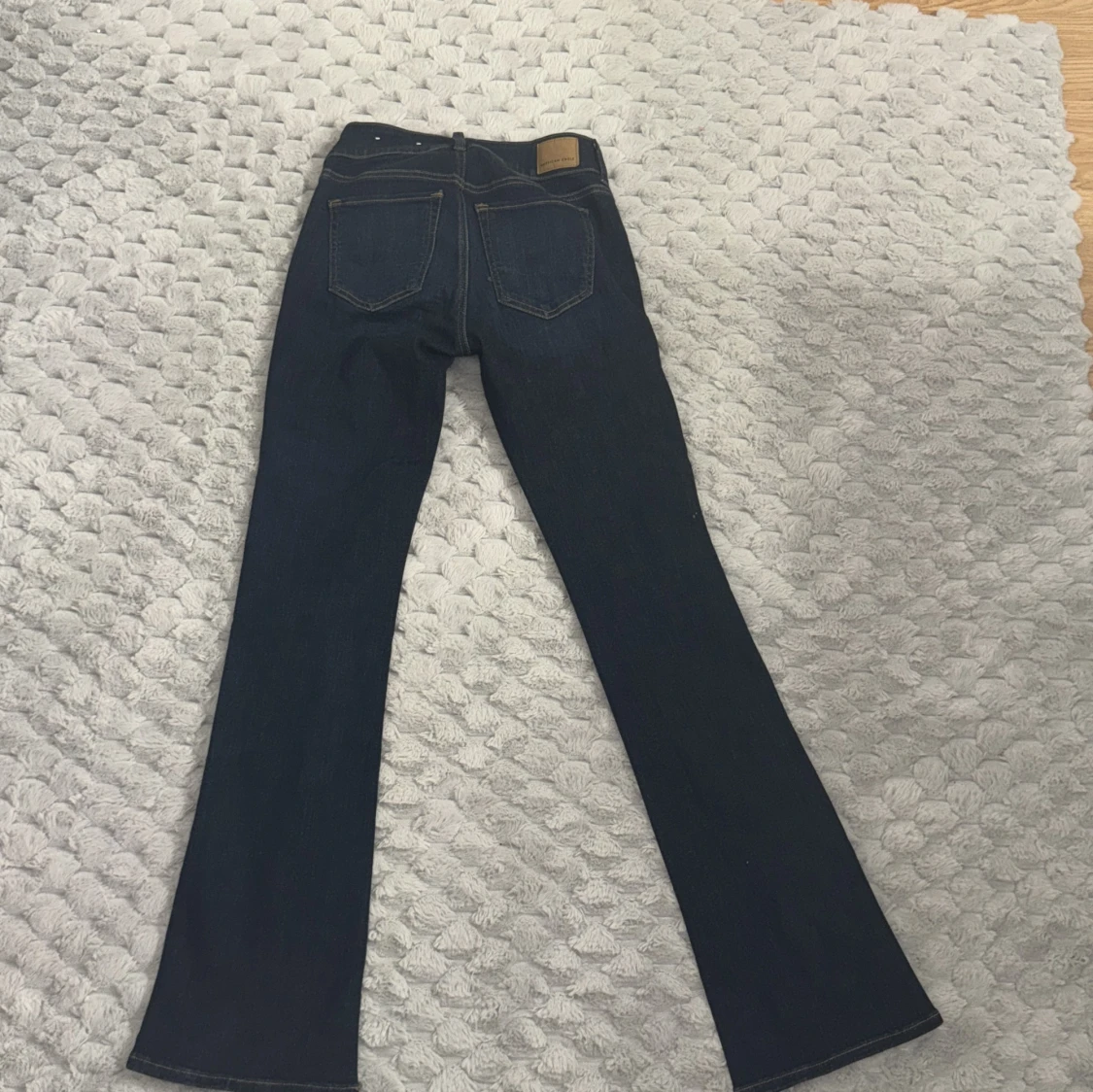 Mörkblå jeans från American Eagle - 91