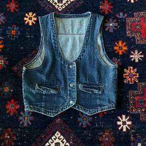 denim väst  - så snygg och bra skick! 