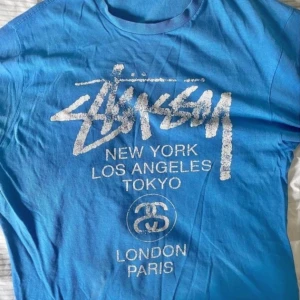 vintage stüssy t shirt - missing tag size M  stockholm