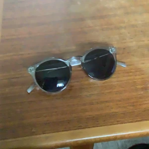 Solglasögon  - Bra skick 