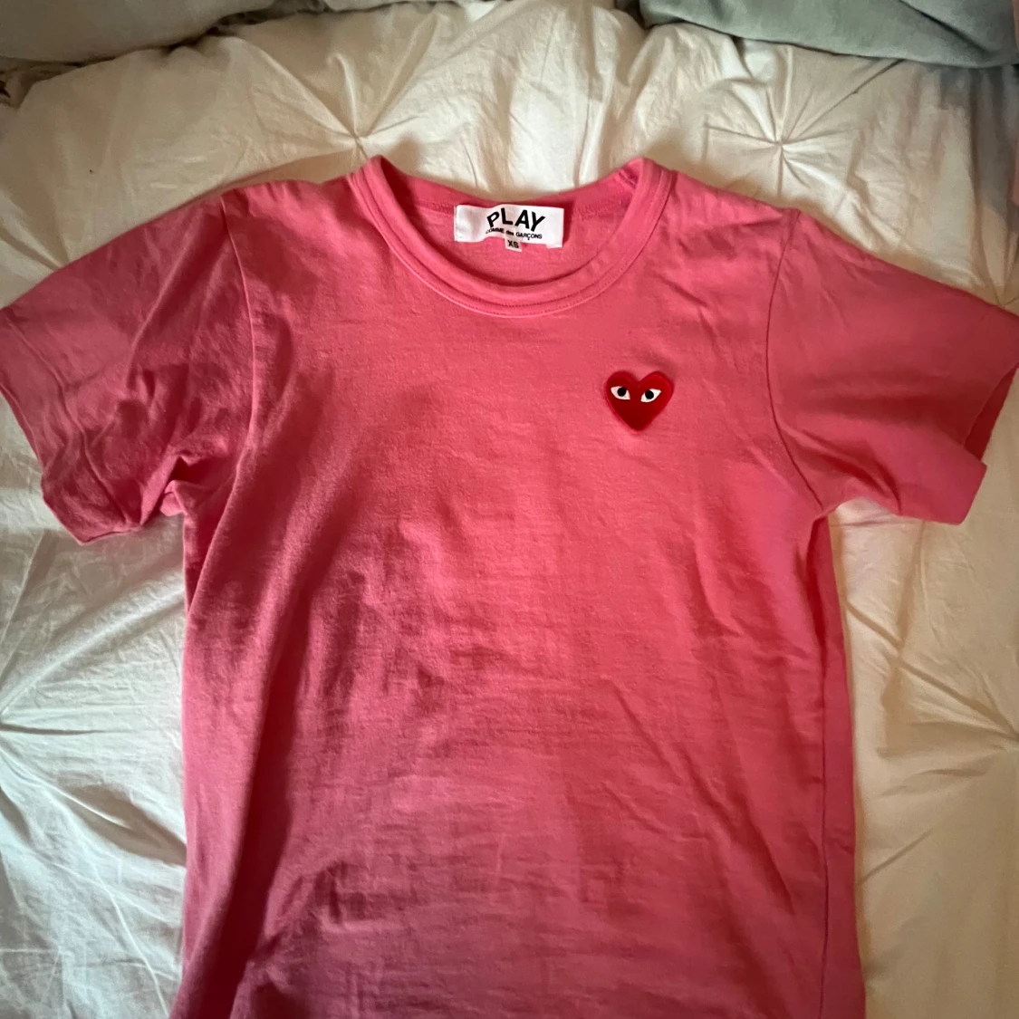 Rosa t-shirt från Comme des Garçons - 90