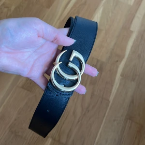 Svart belt  - Aldrig använt 