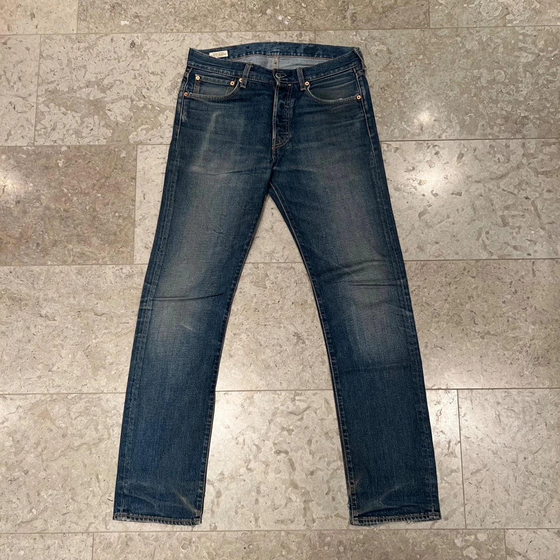 Levis 501 jeans