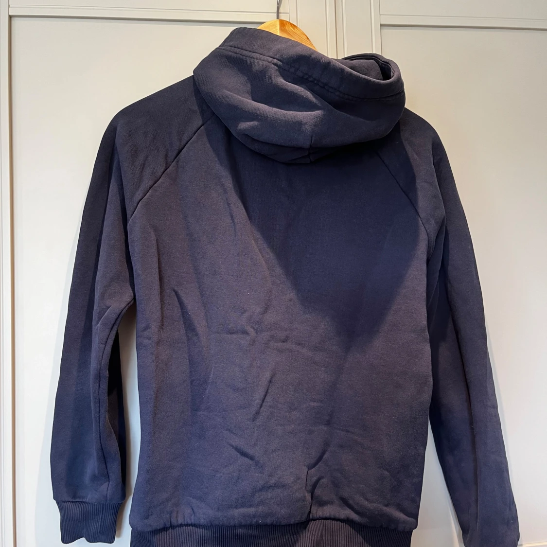 Peak performance hoodie - 90