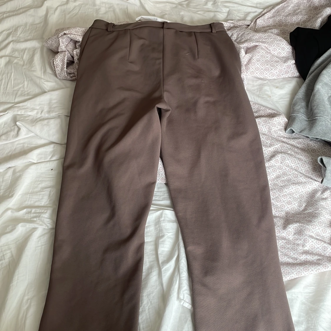 Bruna byxor från 157 - 90