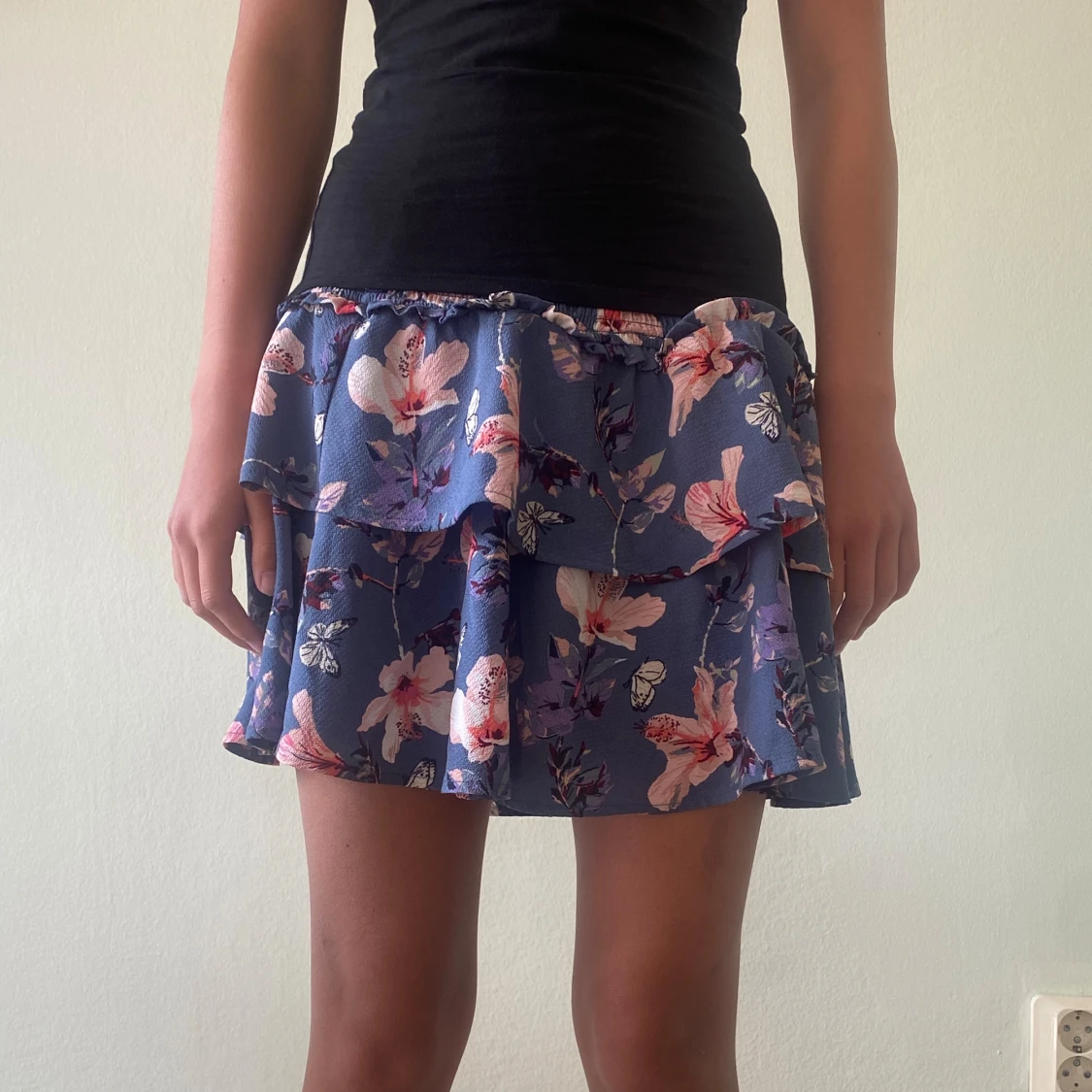 kort blommig kjol💗 - 90