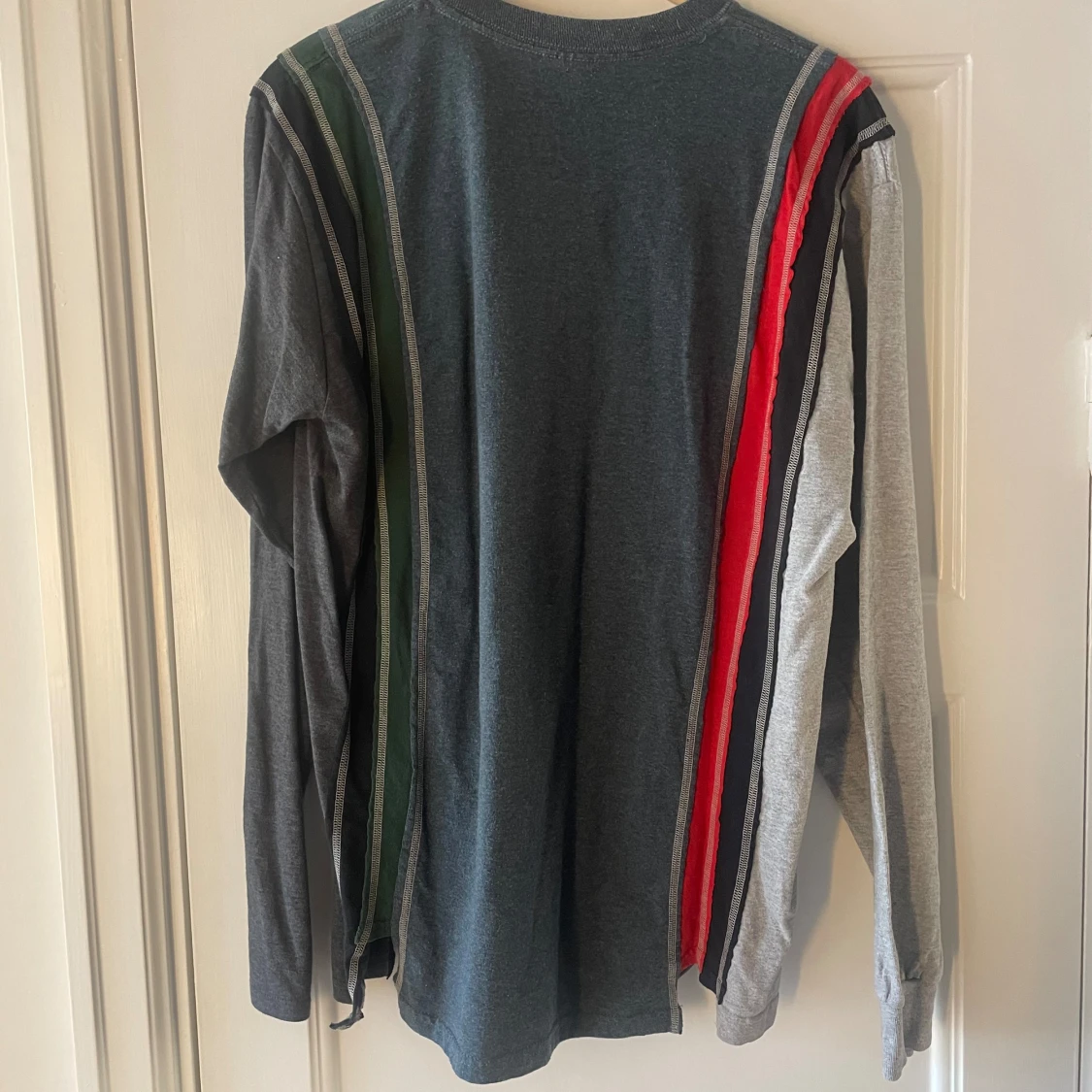 Grå långärmad tröja från Rebuild by Needles - 90